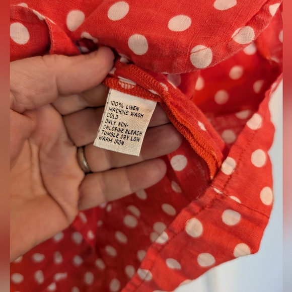 Talbot's Petites 16p Red Blouse with White Polka Dots - Picture 5 of 6
